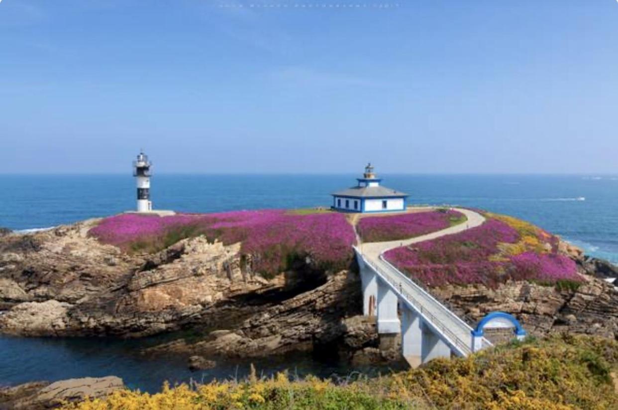Moderno Piso Con La Mejor Terraza De Ribadeo Y Vistas Maravillosas المظهر الخارجي الصورة