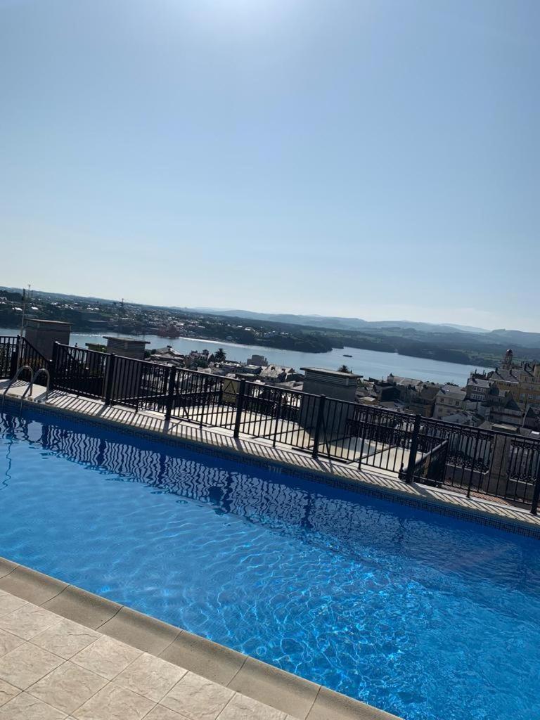 Moderno Piso Con La Mejor Terraza De Ribadeo Y Vistas Maravillosas المظهر الخارجي الصورة