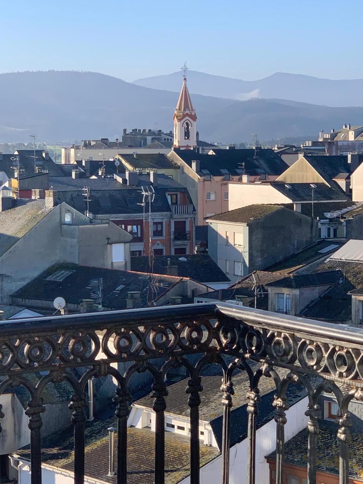 Moderno Piso Con La Mejor Terraza De Ribadeo Y Vistas Maravillosas المظهر الخارجي الصورة